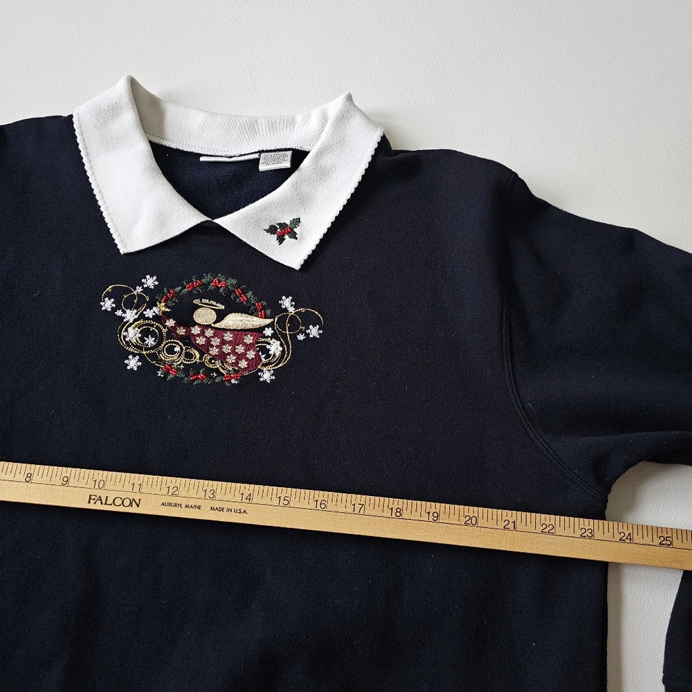 90s Hastings & Smith Embroidered Christmas Sweatshirt XL Angel Holly Collar Navy - Picture 9 of 10